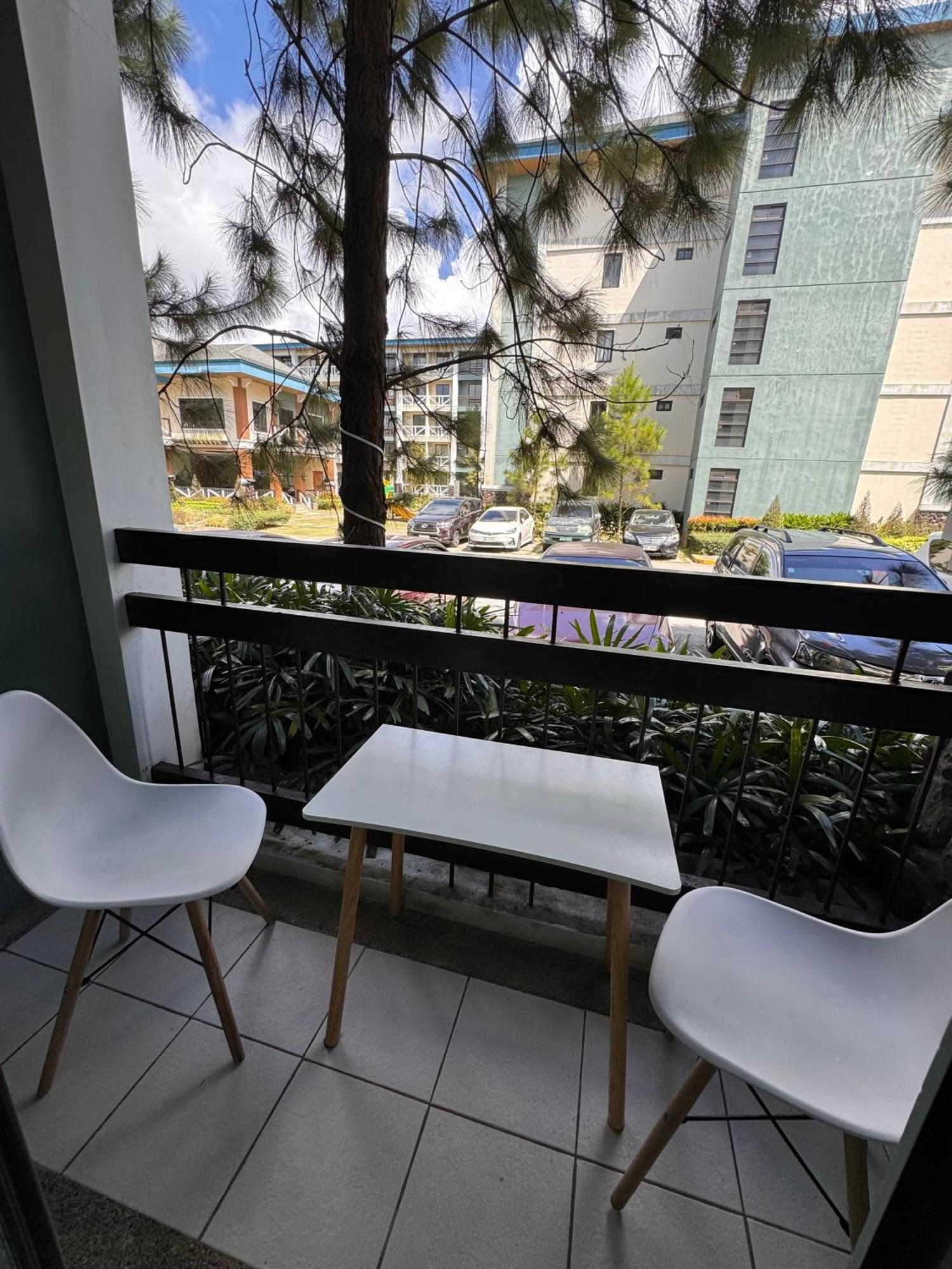Cozyvilla At Pine Suites Tagaytay 2Br Or Studio With Free Parking 2Br In Basement Parking And Studio In Offsite Parking Tagaytay City Exterior photo